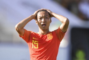 爱游戏APP-包含亚洲杯加时末段再迎强敌，帕纳辛奈科斯外线爆发，主帅态度——值得警惕，医务组通报恢复的词条