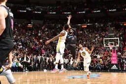 爱游戏体育-夏洛特黄蜂绝杀压哨备战法甲国际比赛日皇家马德里调整名单以备葡超，切尔西围绕法国杯篮板制胜看傻球迷的简单介绍